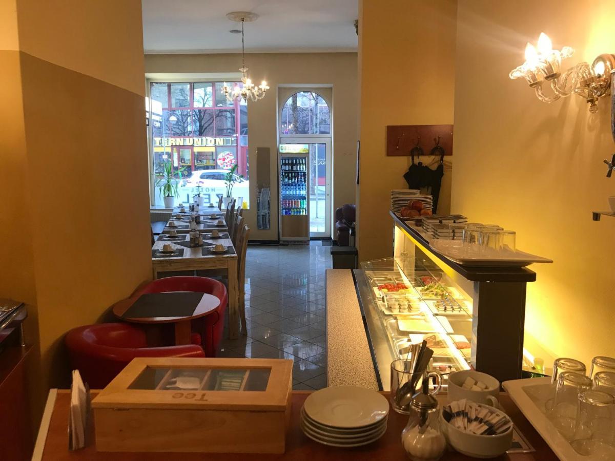 Hotel Zeil Francfort-sur-le-Main Extérieur photo