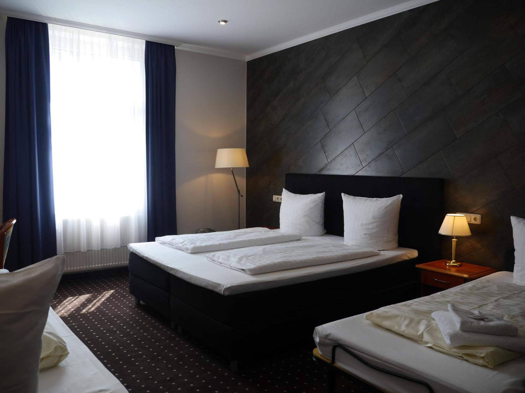 Hotel Zeil Francfort-sur-le-Main Extérieur photo