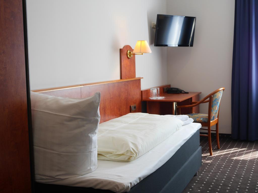 Hotel Zeil Francfort-sur-le-Main Extérieur photo
