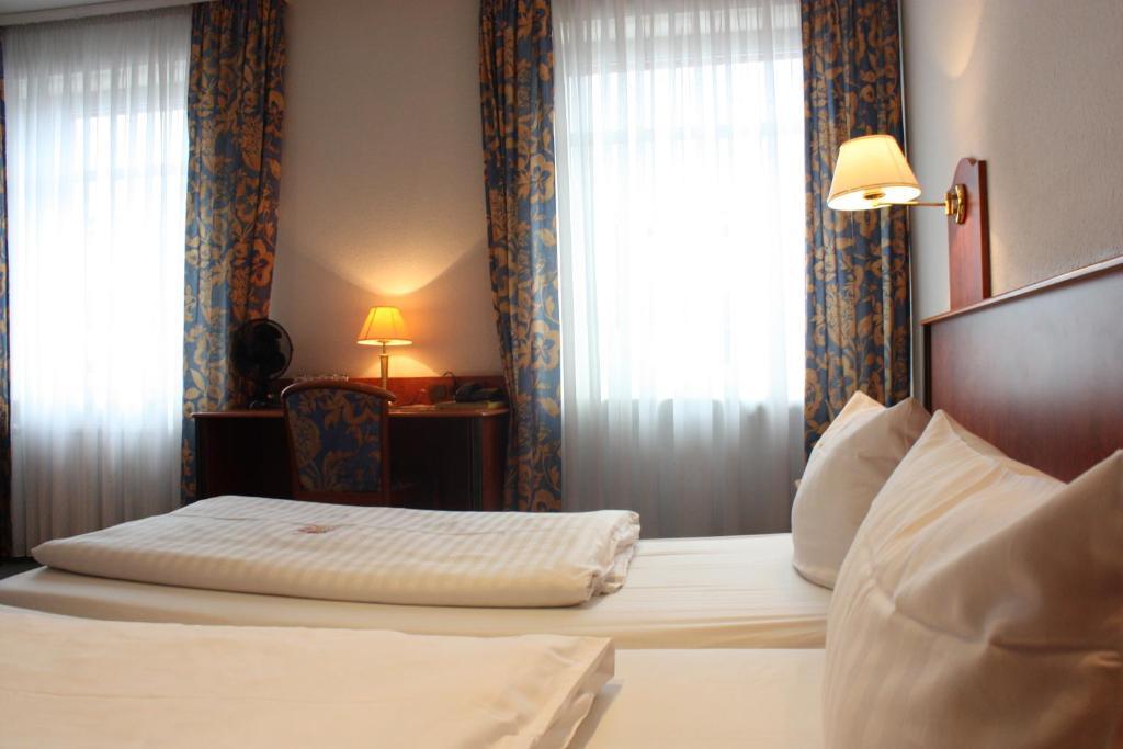Hotel Zeil Francfort-sur-le-Main Chambre photo